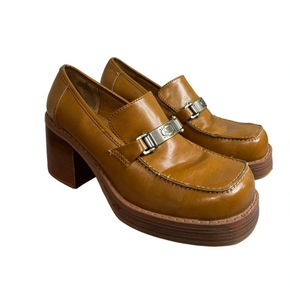 Skechers Womens size 8.5 heels Y2K chucky brown leather slip on shoes